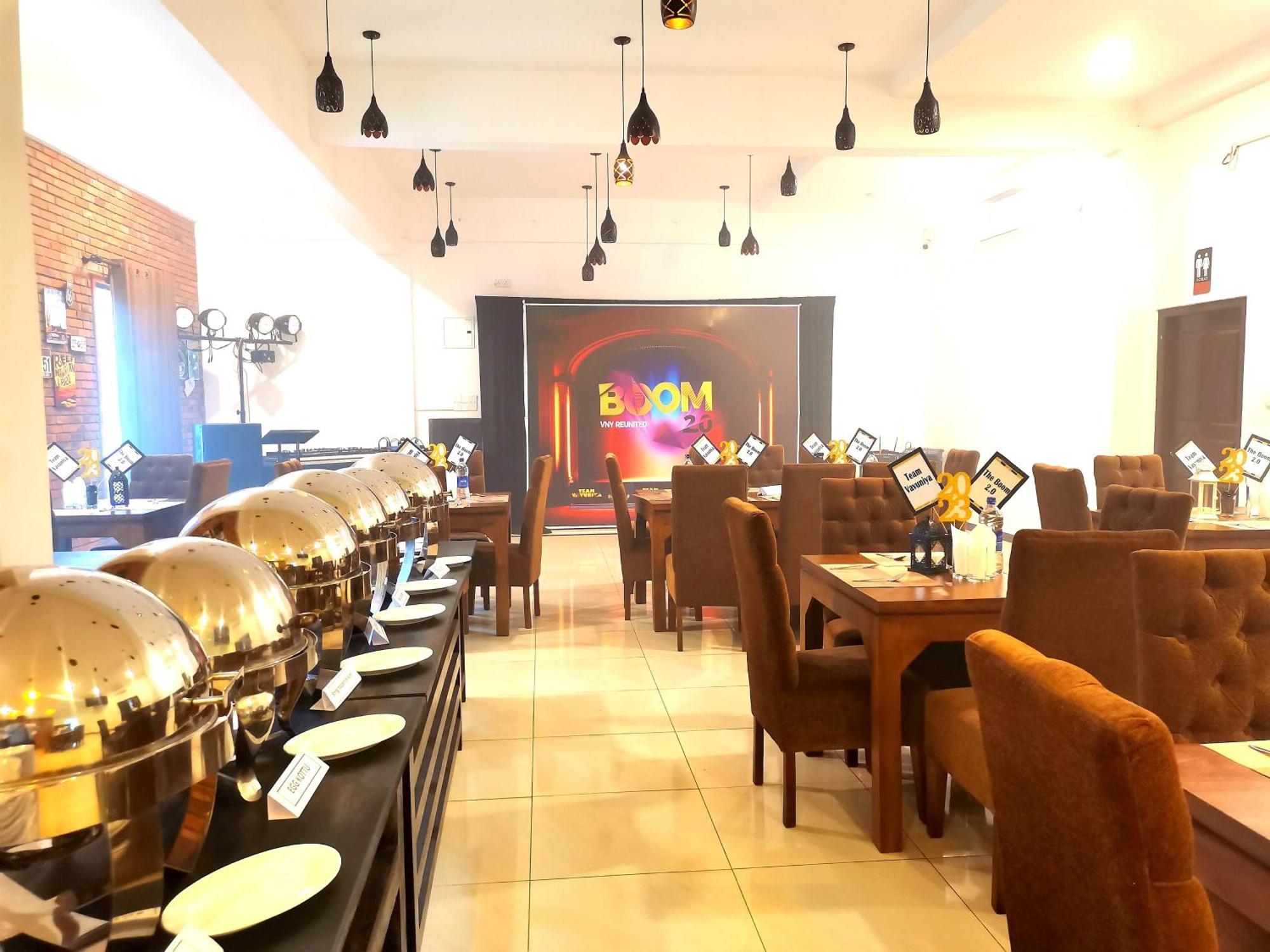 Hotel Northway Vavuniya Exterior foto